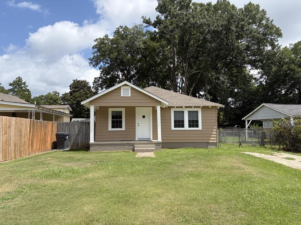 1808 16th Pl, Phenix City, AL 36867
