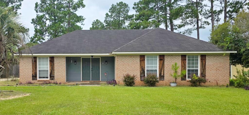 110 Maggie Ct, Leesburg, GA 31763
