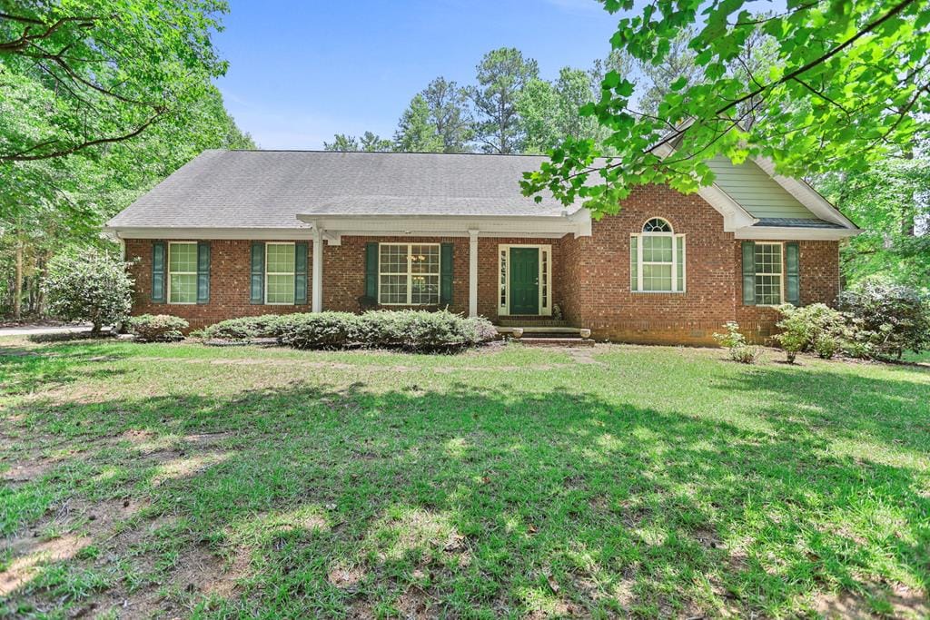 892 Brooks Woolsey Rd, Brooks, GA 30205