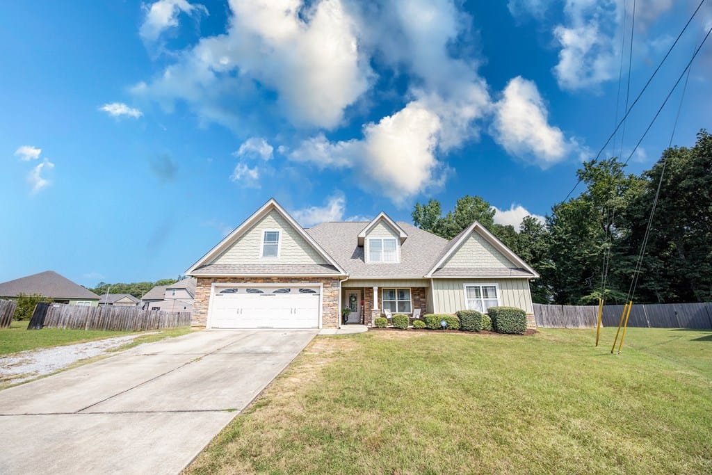 13 Easy Street, Seale, AL, 36875 — Photo 2