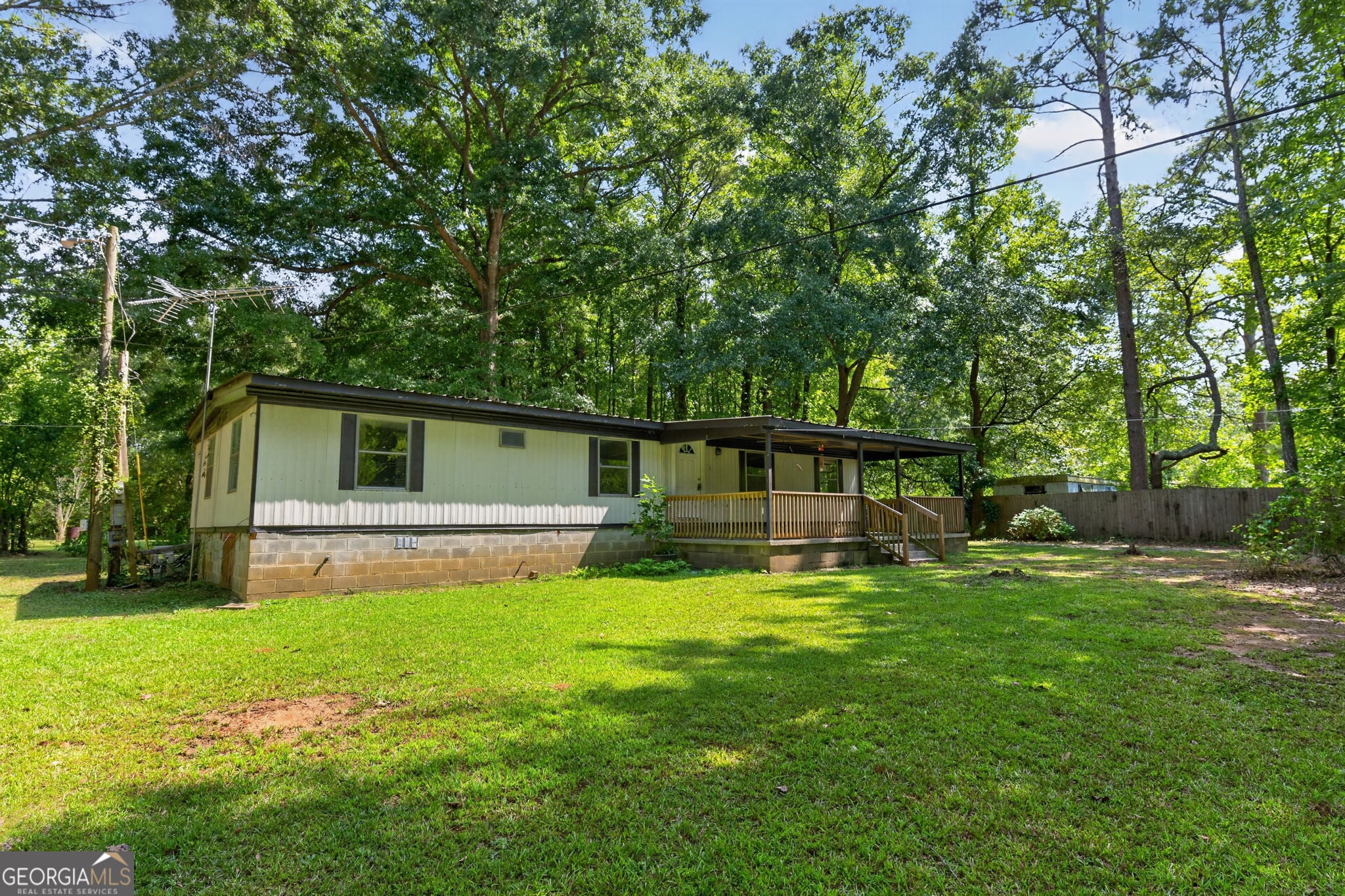 135 White Oak Rd, Newnan, GA 30265