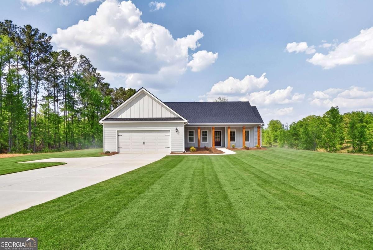 490 Bohannon Rd #1, Grantville, GA 30220