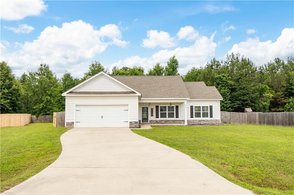 24 Belmont Dr, Fort Mitchell, AL 36856