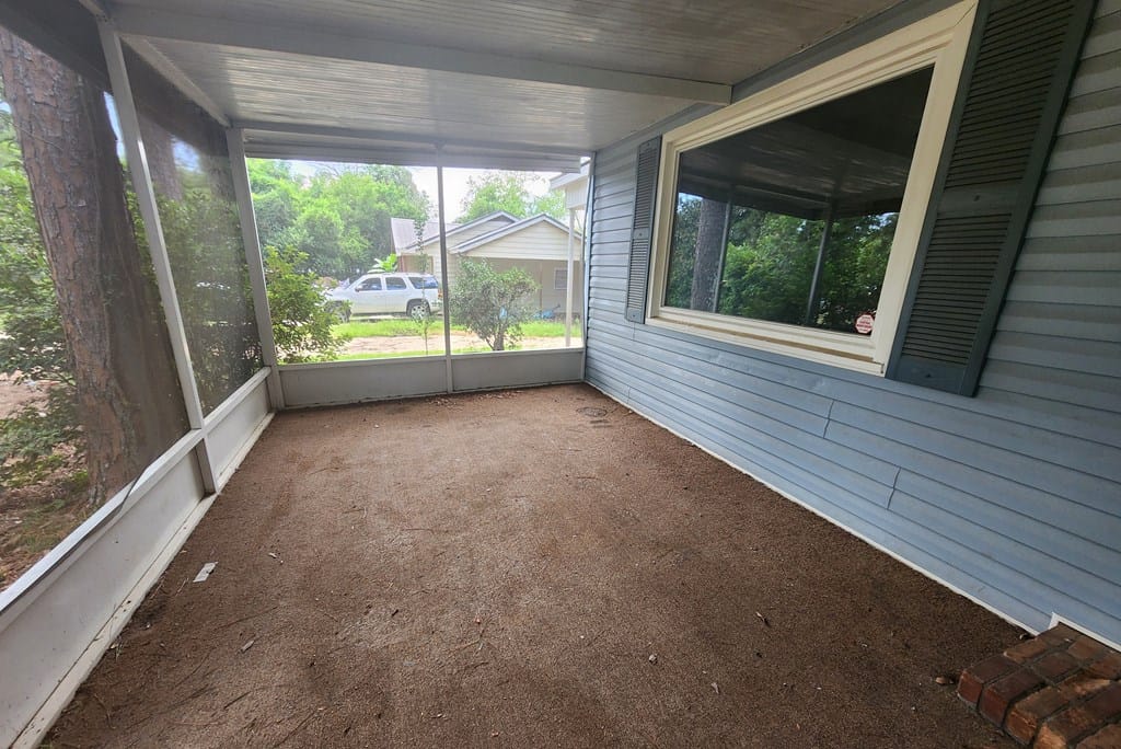 203 S Valencia Dr, Albany, GA 31707