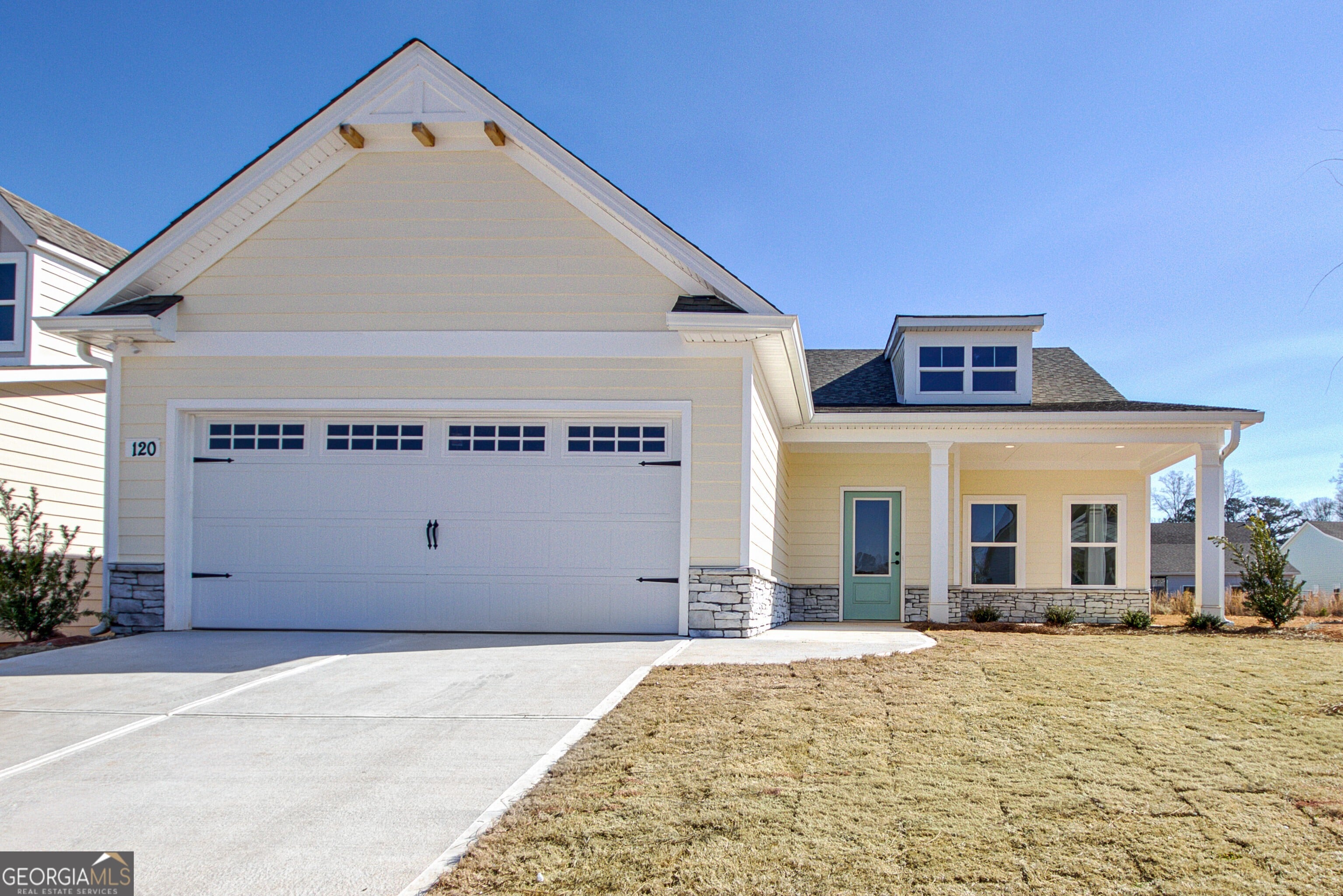 60 Redhaven, Senoia, GA, 30276