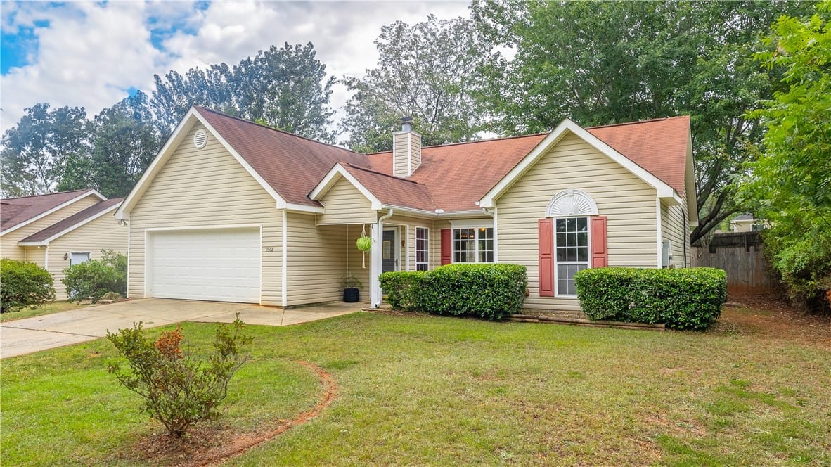 1502 DOUGLAS, Opelika, AL, 36801