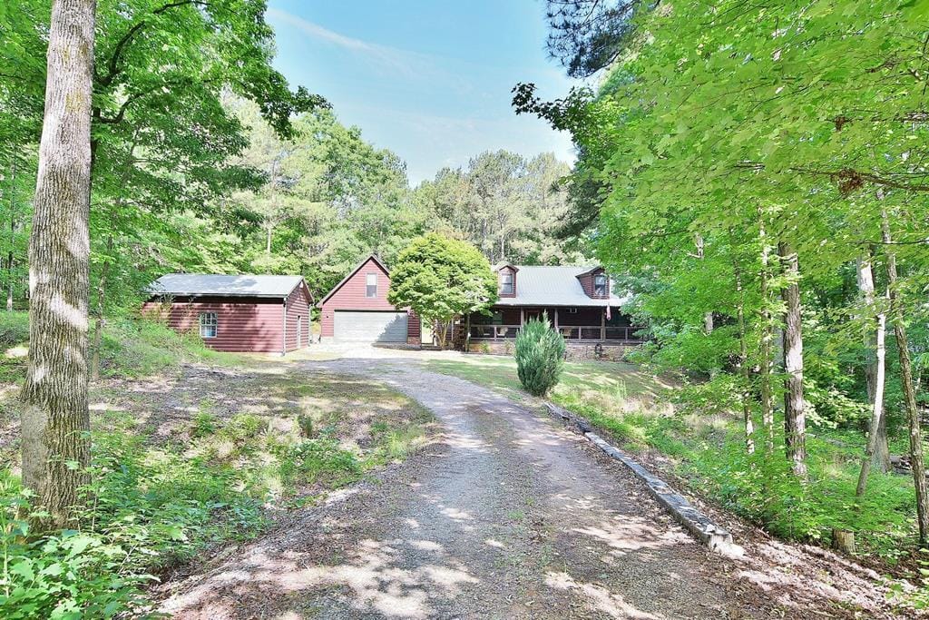 149 Savior Ln, Hamilton, GA 31811
