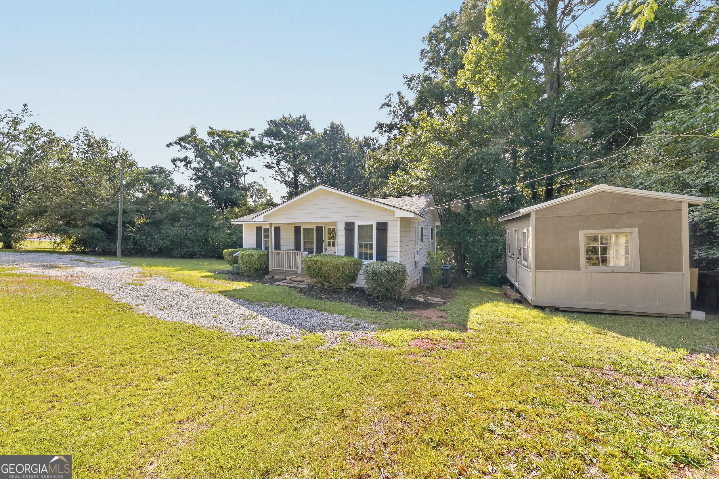 3914 Pine Lake Rd, West Point, GA 31833