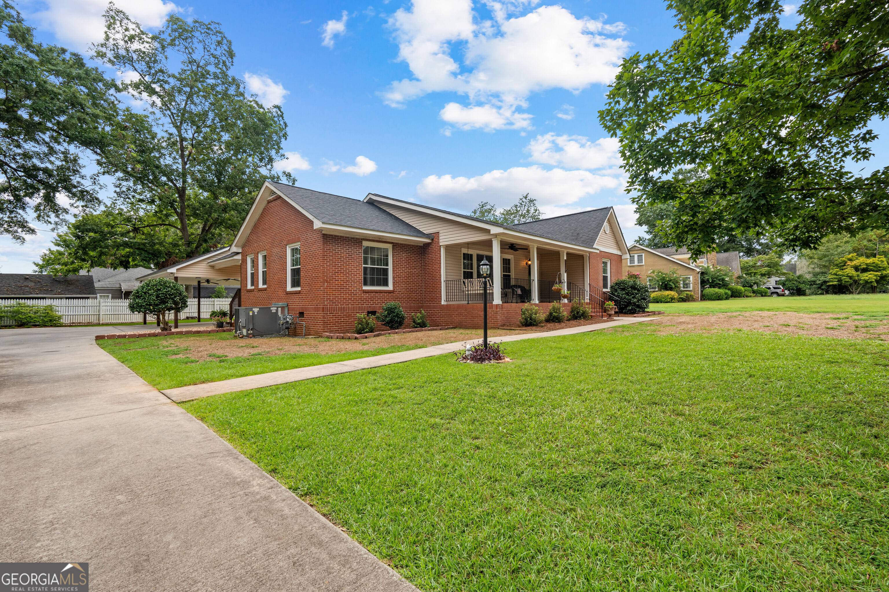 407 Thurston Ave, Thomaston, GA 30286