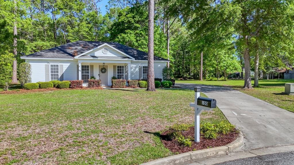 100 Toccoa St, Leesburg, GA 31763