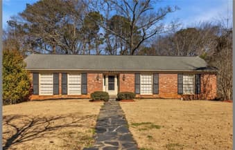 801 10TH, Opelika, AL, 36801