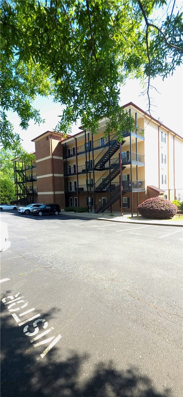 111 Lee Road #234, Valley, AL, 36854