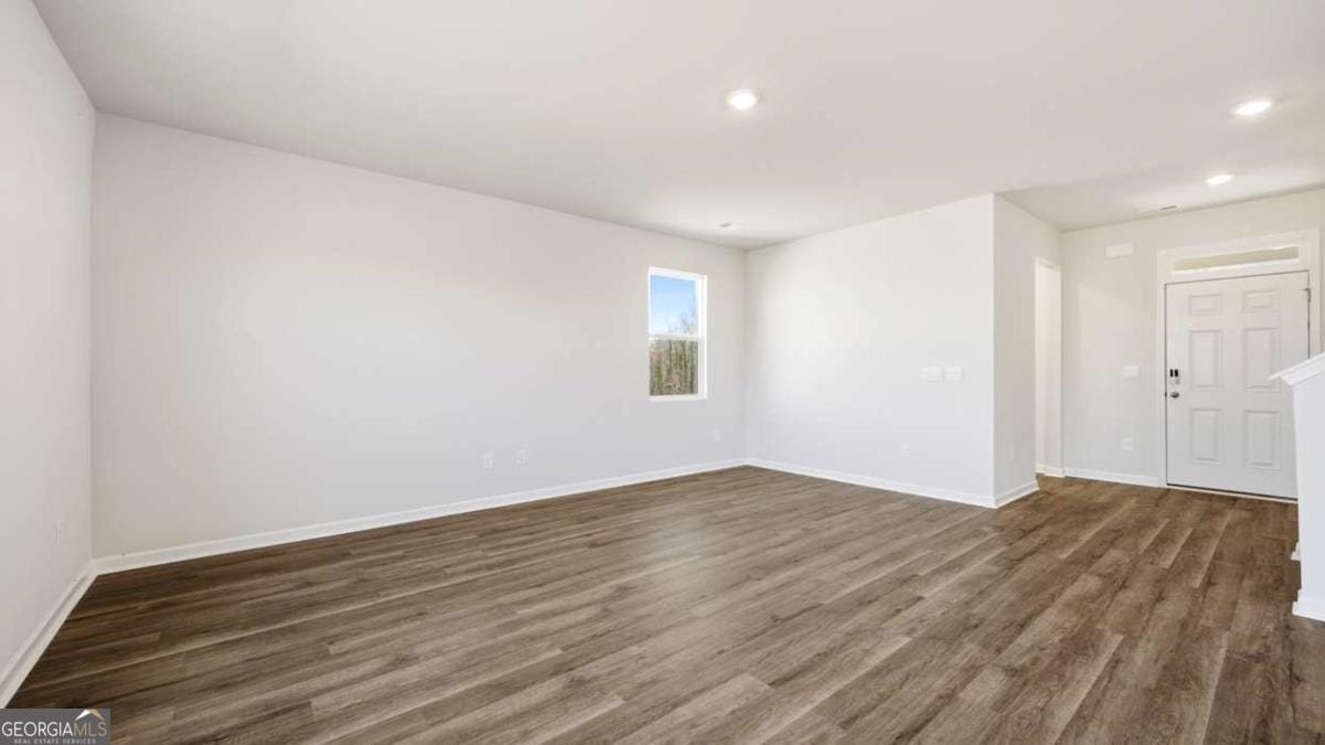 105 White Spruce Wy, Newnan, GA 30265, USA