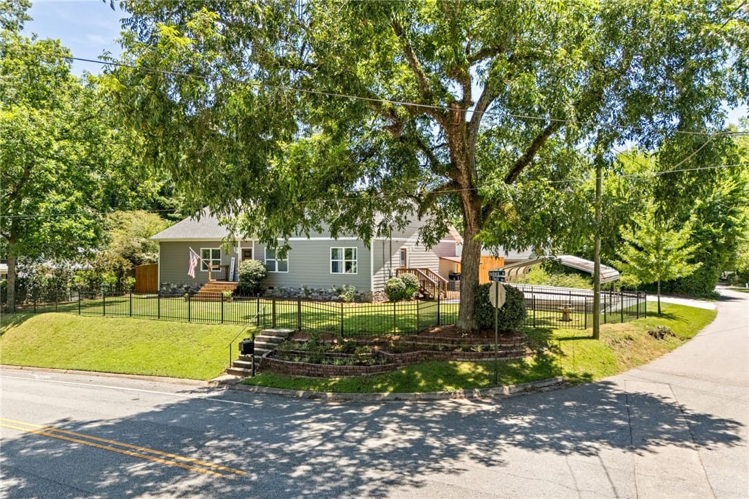 502 THACH, Auburn, AL, 36801