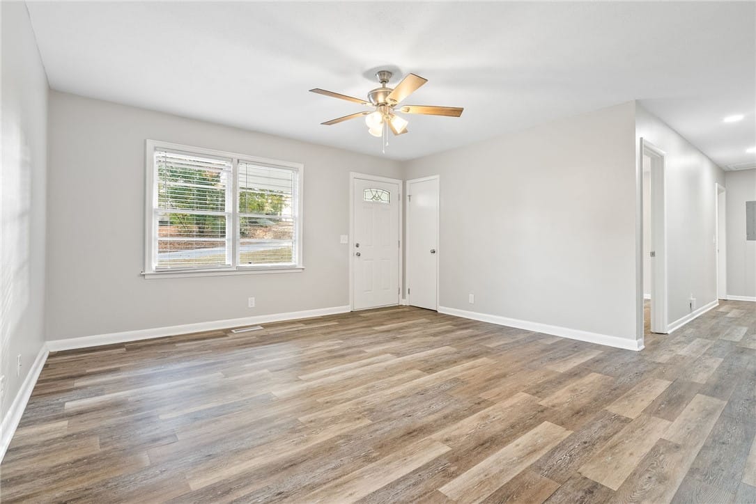 3022 Bradford Drive, Opelika, AL, 36801 — Photo 3