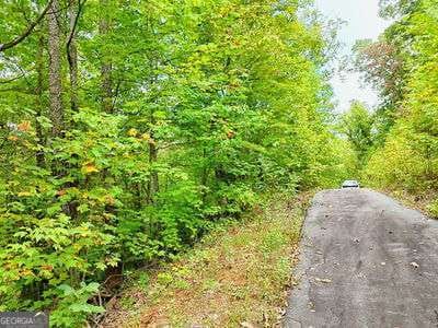 28 Skyview Dr, Hayesville, NC 28904