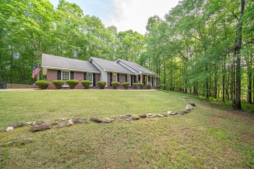 107 Eagles Pointe Loop, Midland, GA, 31820 — Photo 2