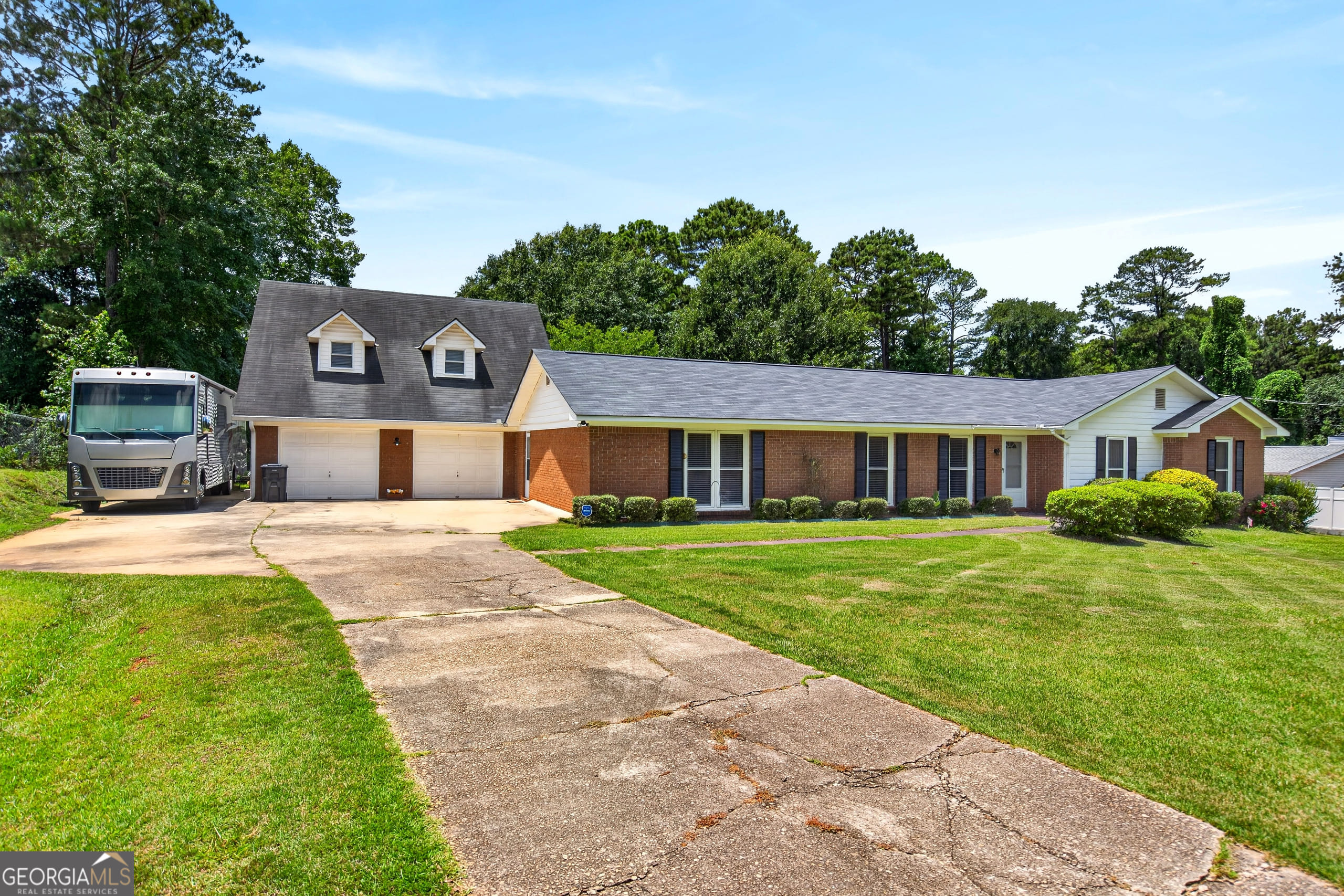 201 Moccasin Trail, LaGrange, GA, 30241