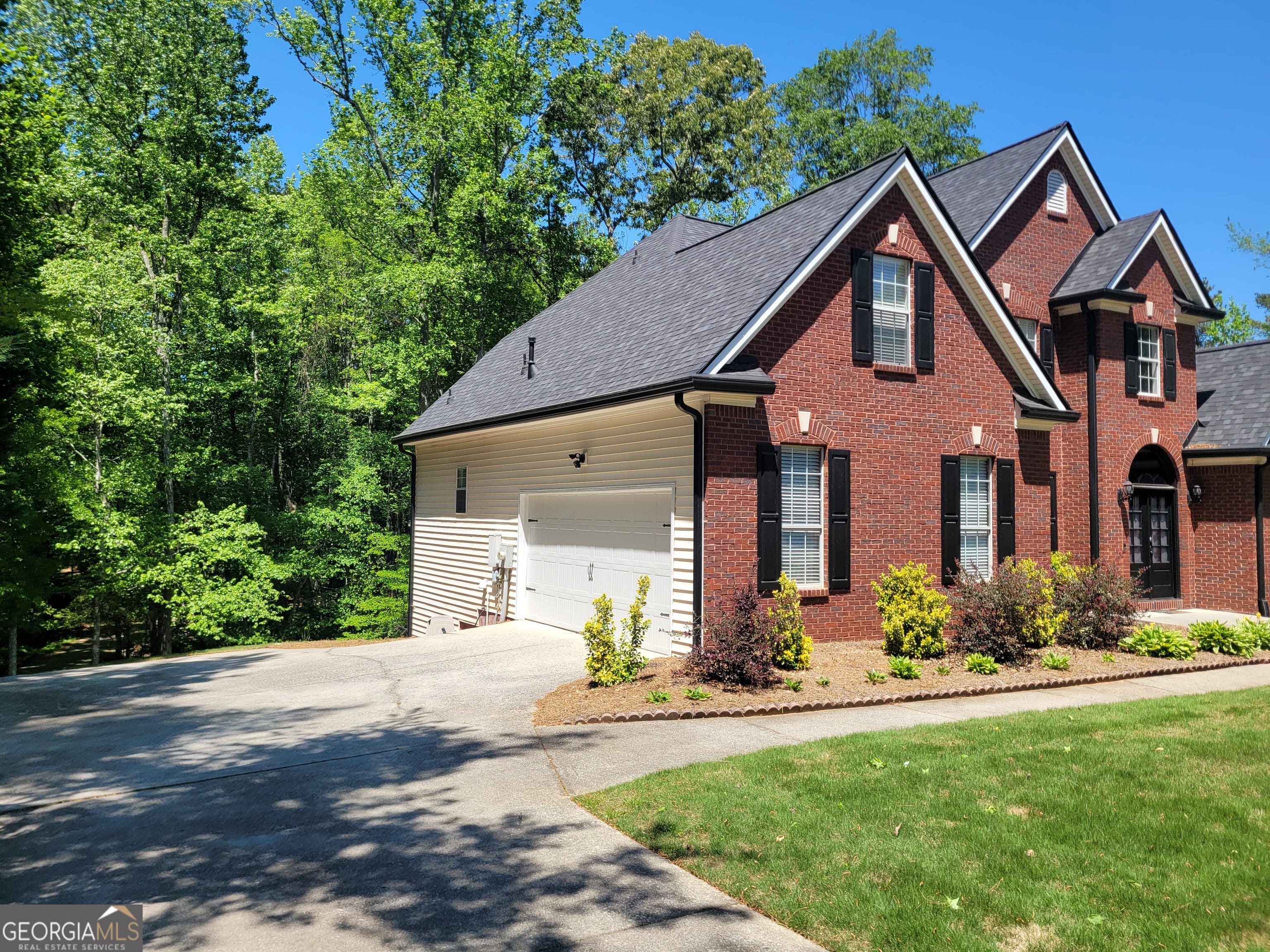26 Parlor Cir, Sharpsburg, GA 30277