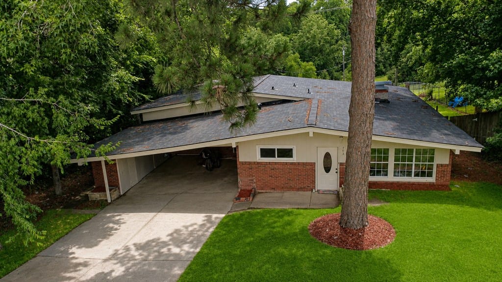 703 S Seale Rd, Phenix City, AL 36869