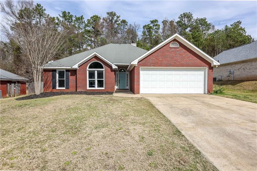 1904 Tranquil Ln, Phenix City, AL 36867, USA — Photo 1