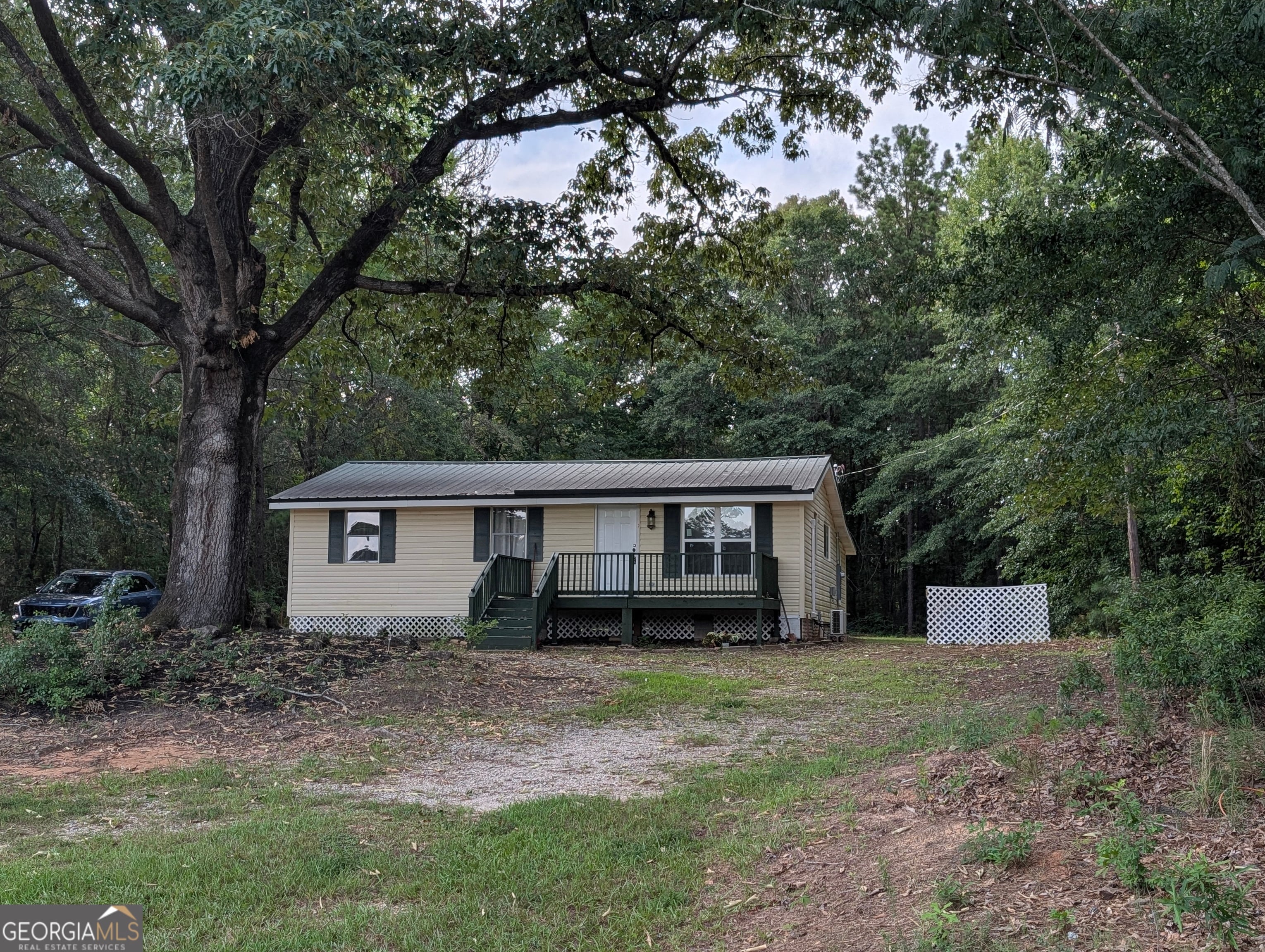107 S Gates Rd, Pine Mountain, GA 31822