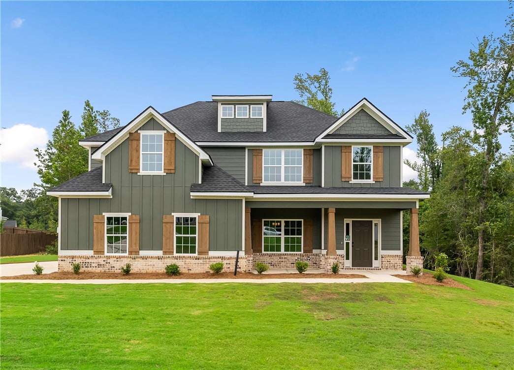 75 Lee Rd 2235, Smiths Station, AL 36877