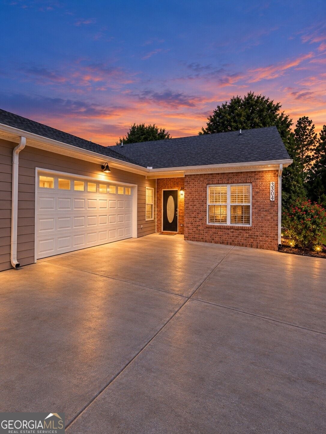 3504 Commonwealth Cir, Newnan, GA 30263