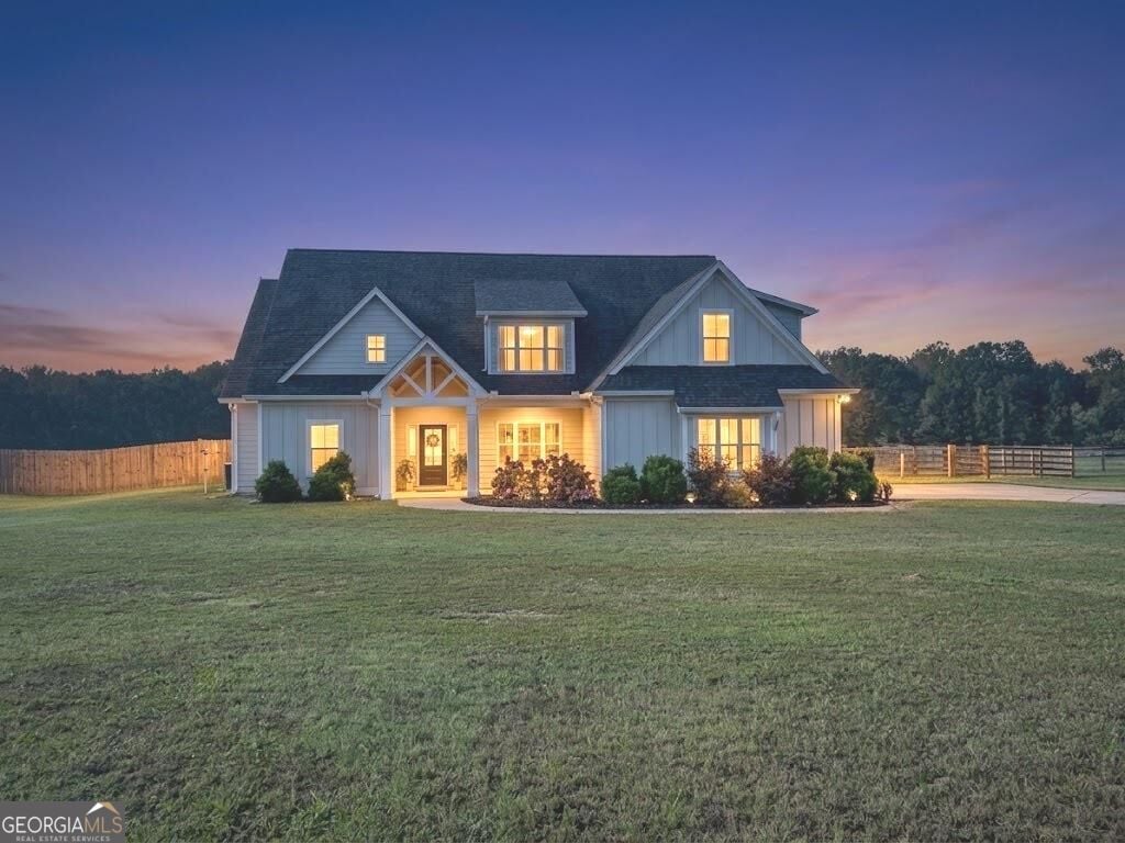 1072 Gray Girls Rd, Senoia, GA 30276