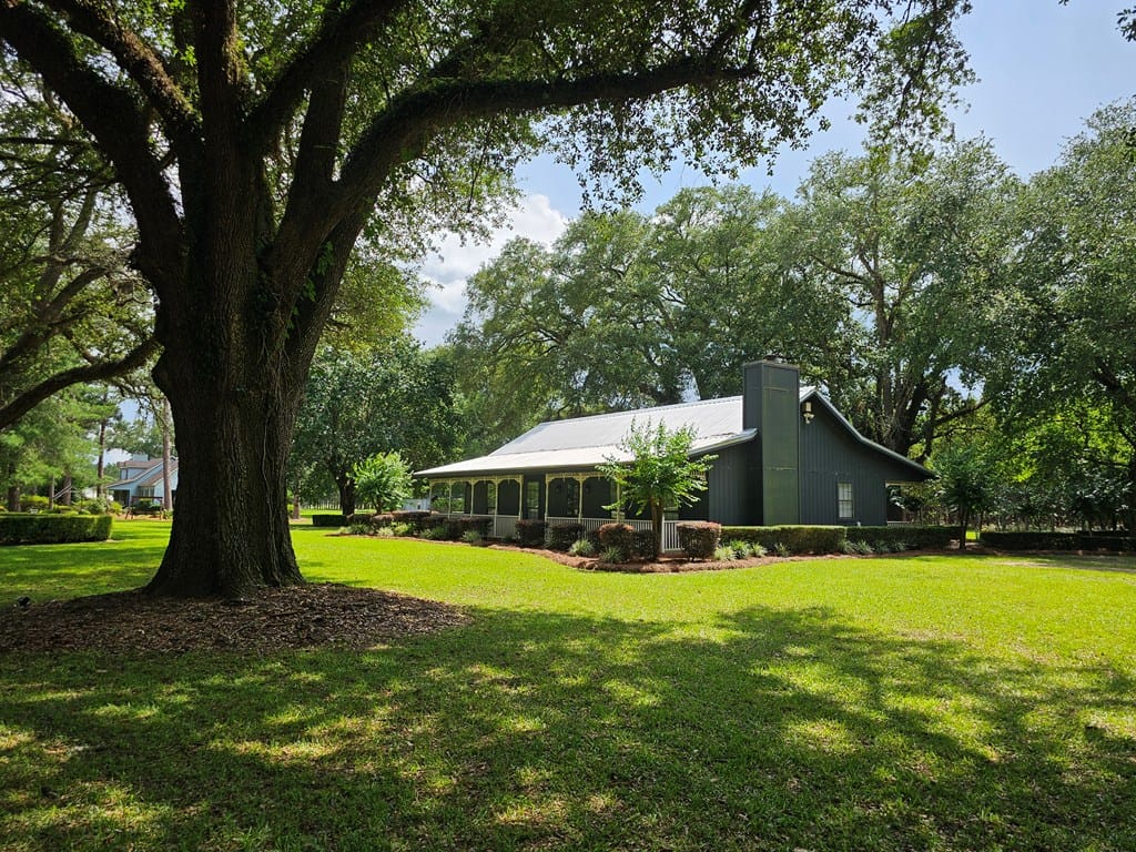 2421 Kirksey Rd, Albany, GA 31705