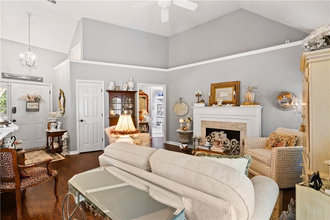 801 INDIA, Opelika, AL, 36801