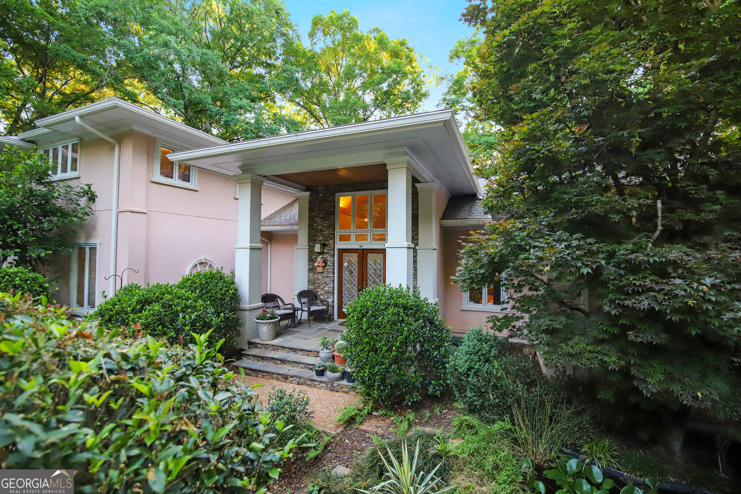 103 Canterbury Dr, LaGrange, GA 30241