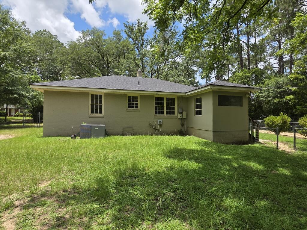 1704 N Cleveland St, Albany, GA 31701
