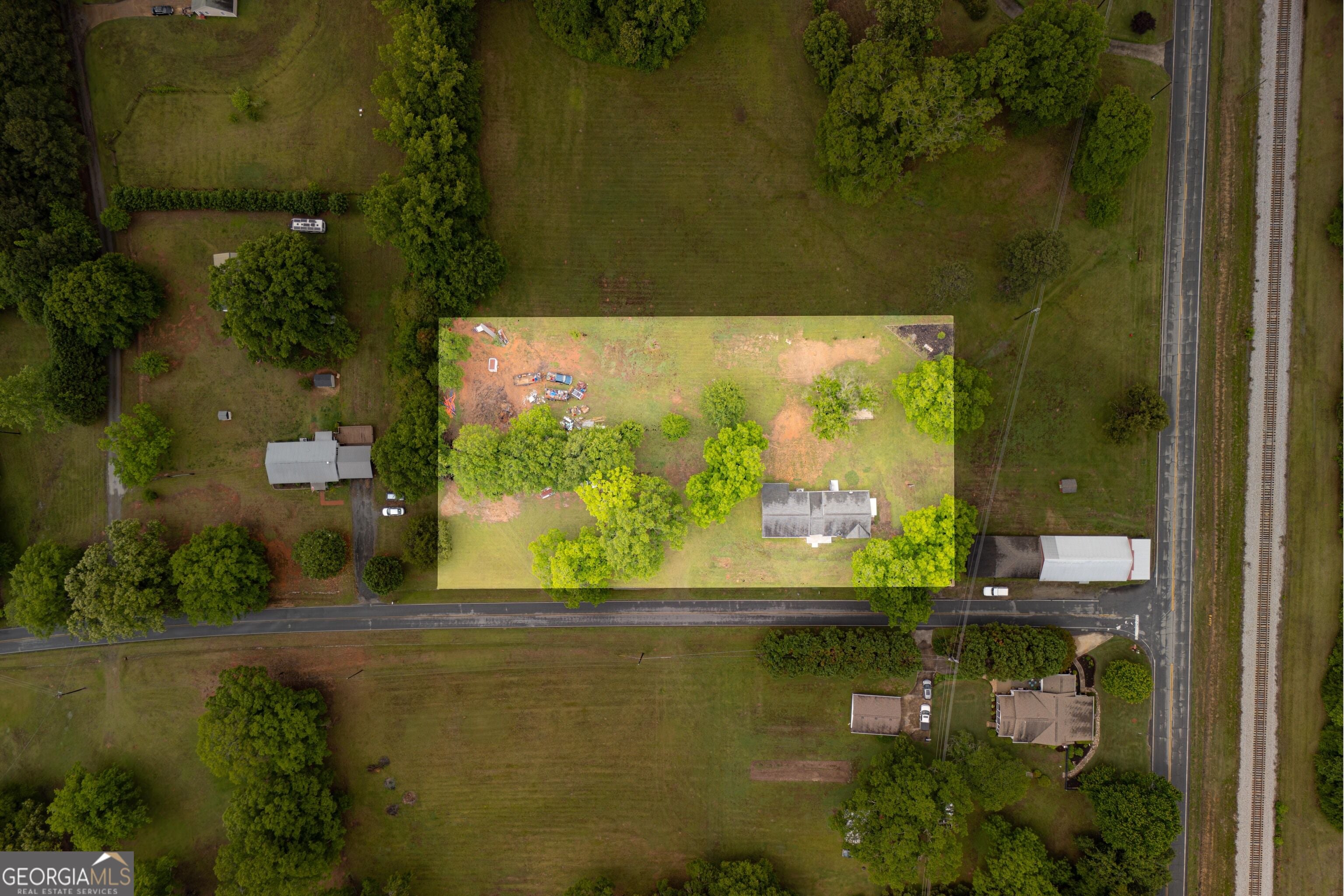 418 Lamb Rd, Moreland, GA 30259