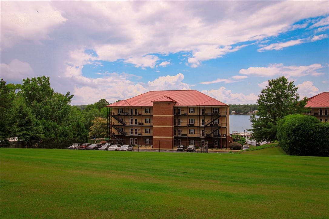 111 LEE ROAD 802 #211, VALLEY, AL, 36854