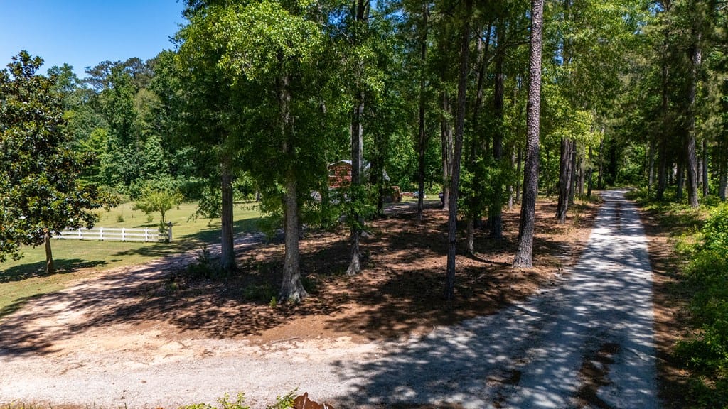 1268 Welcome Rd, Newnan, GA 30263