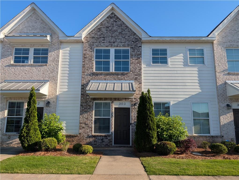 3855 Academy Drive #303, Opelika, AL, 36801 — Photo 1