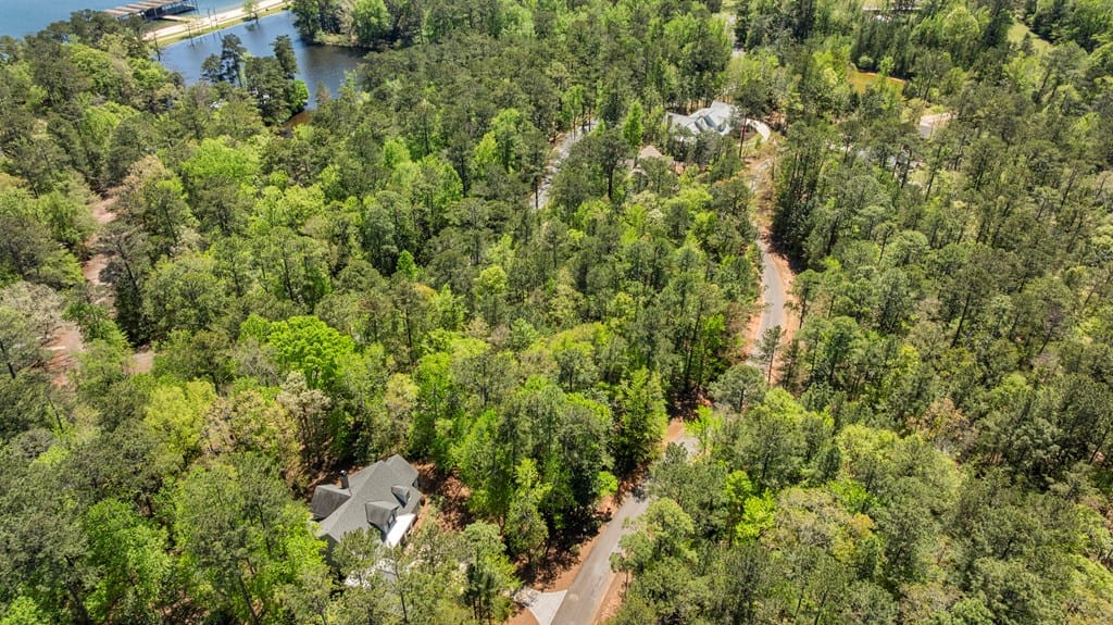 410 Highland Pk Lp, Pine Mountain, GA 31822