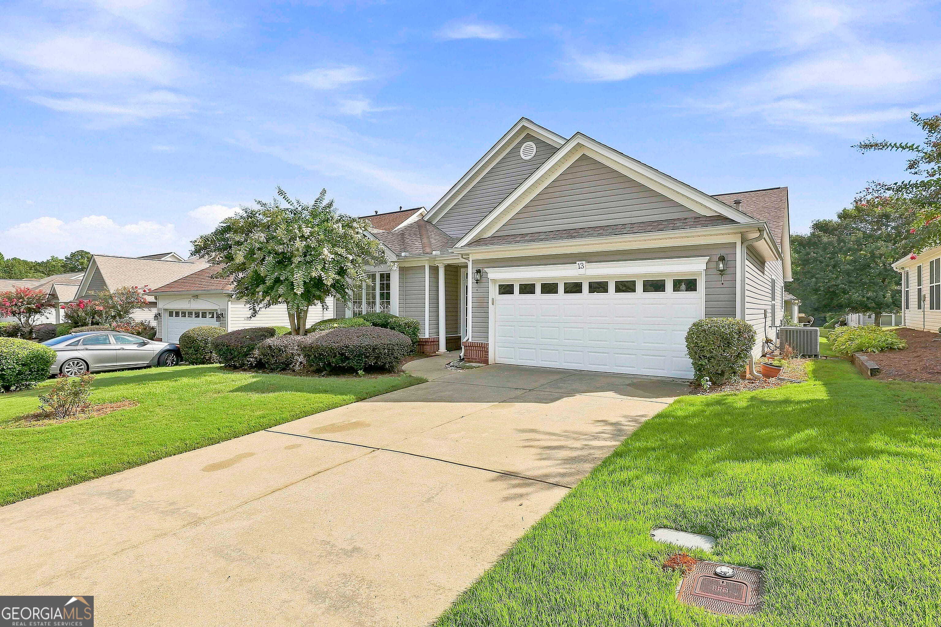 13 Hillside Dr, Newnan, GA 30265