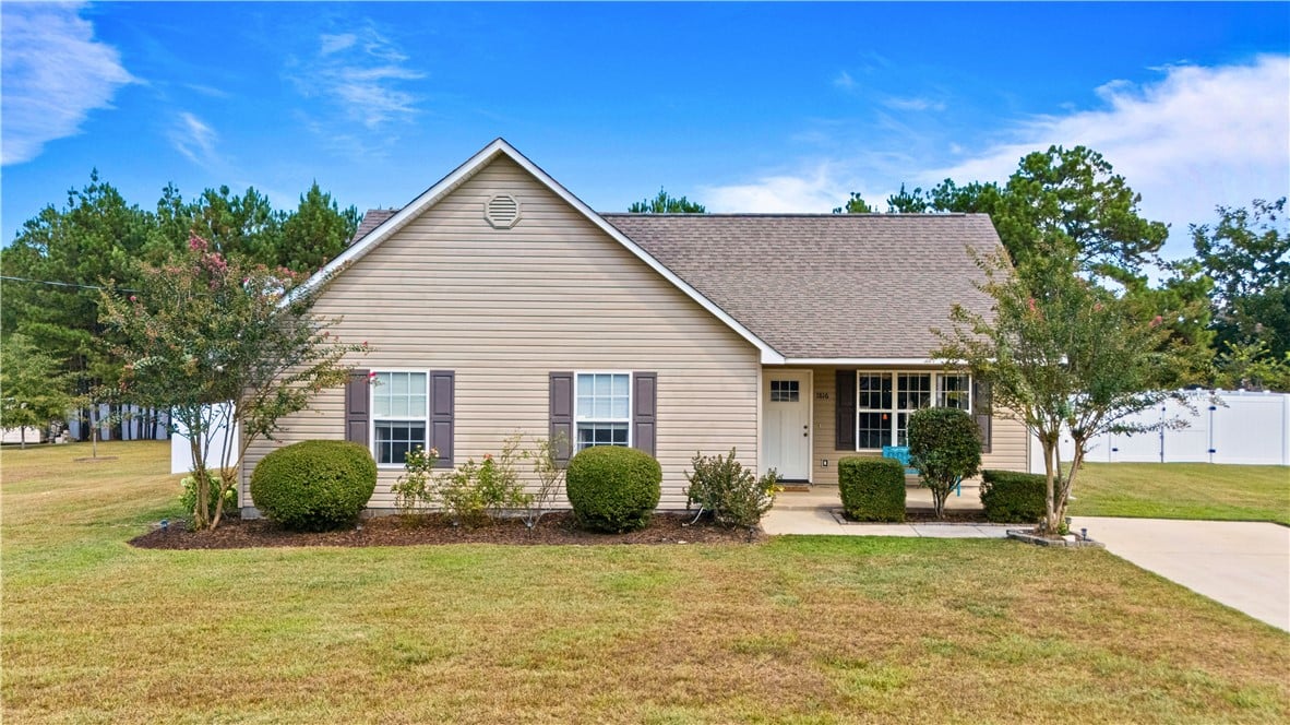1816 Ingram Farm Road, Opelika, AL, 36804