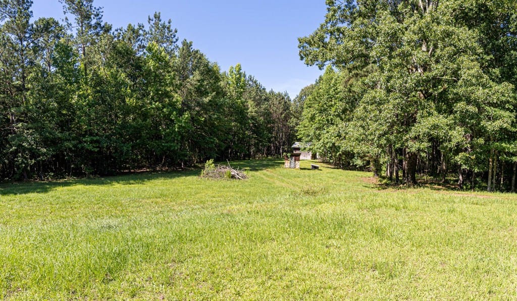 231 Lower Lovelace Rd, West Point, GA 31833