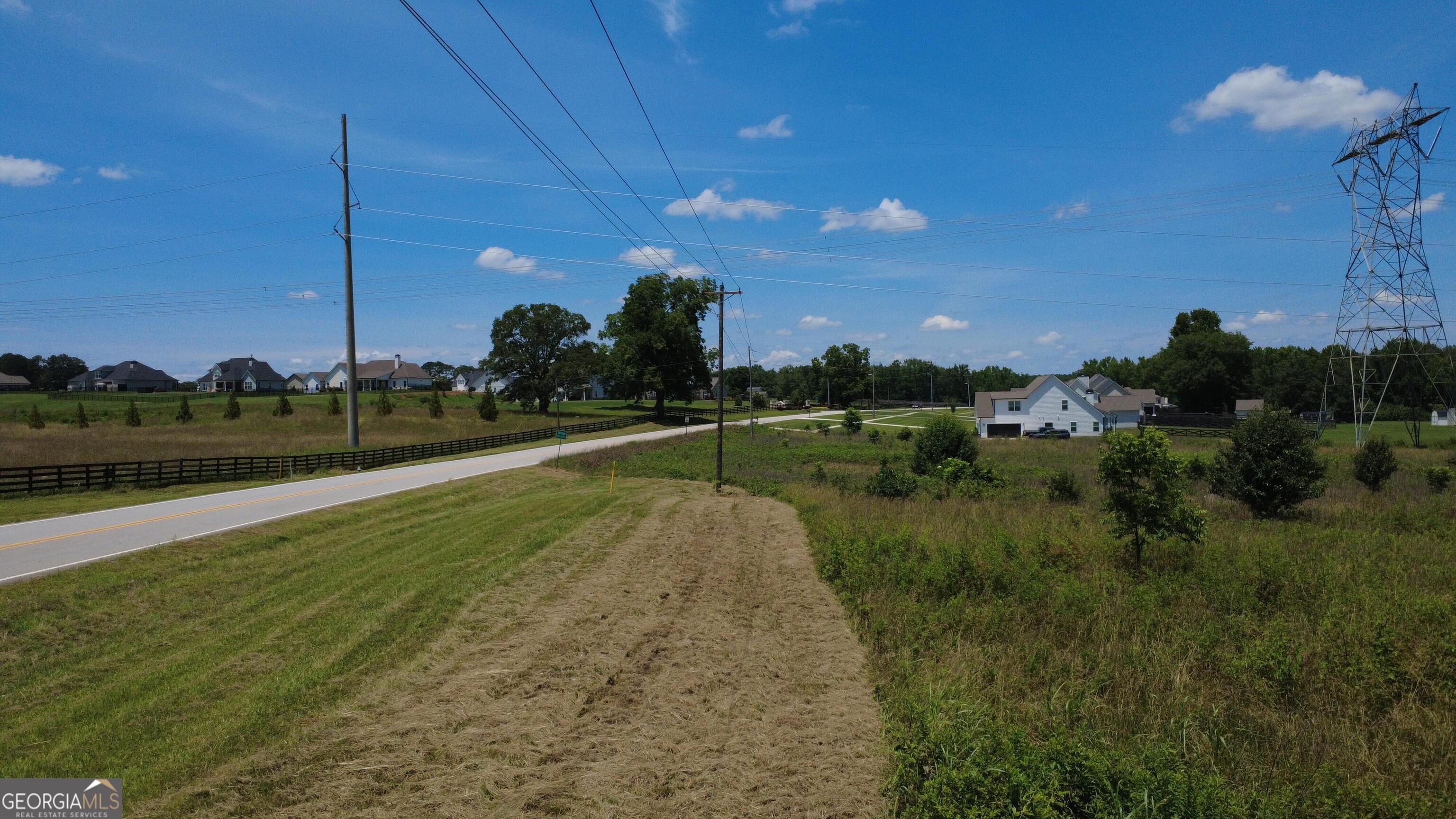 676 Linch Rd, Senoia, GA 30276