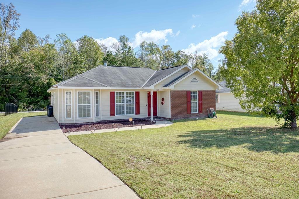 722 Omega Drive, Columbus, GA, 31907 — Photo 2