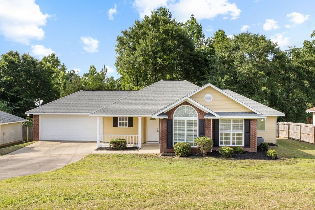 18 Redwood Drive, Phenix City, AL, 36869