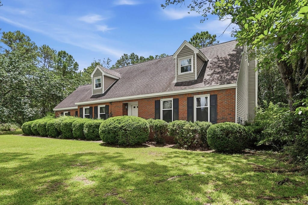501 Divine Dr, Albany, GA 31721