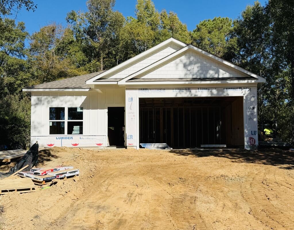10 Lee Rd 2185, Phenix City, AL 36870