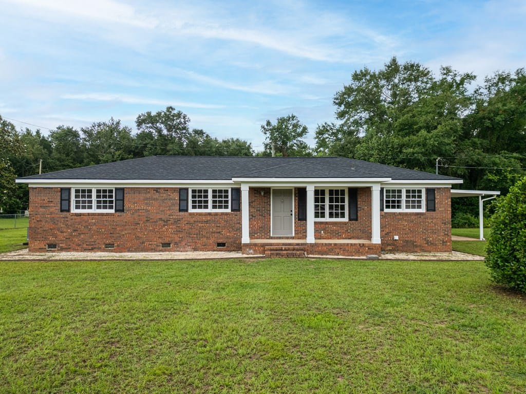 5000 Hill Rd, Albany, GA 31705