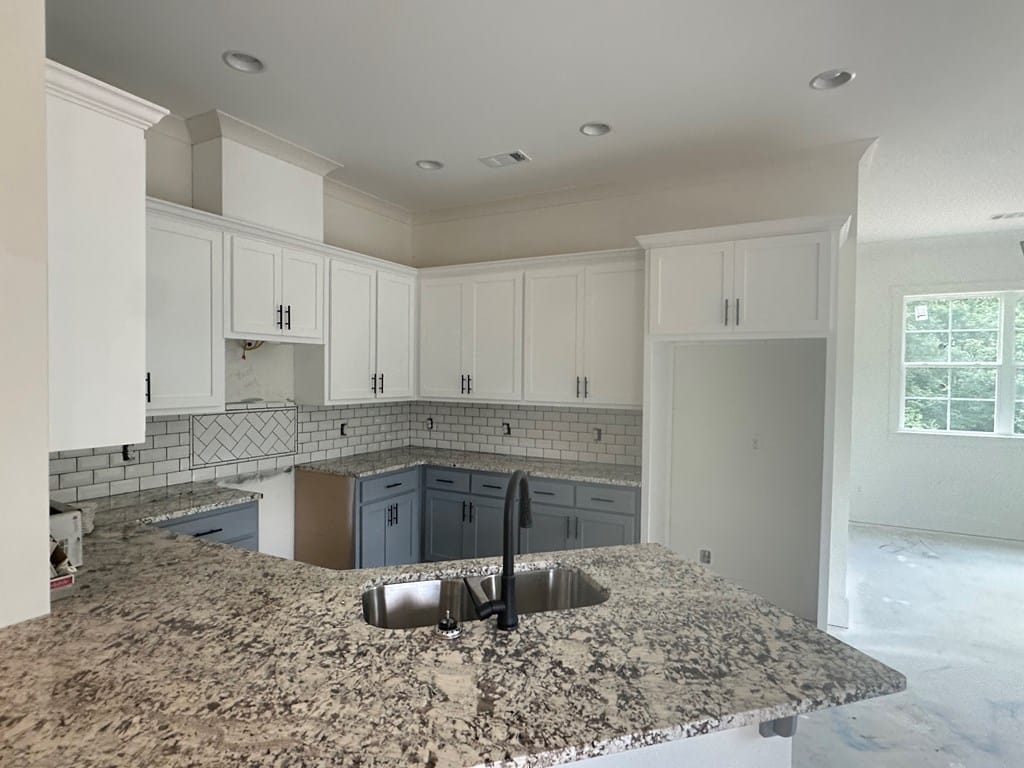 135 Willett Dr, Columbus, GA 31904, kitchen area