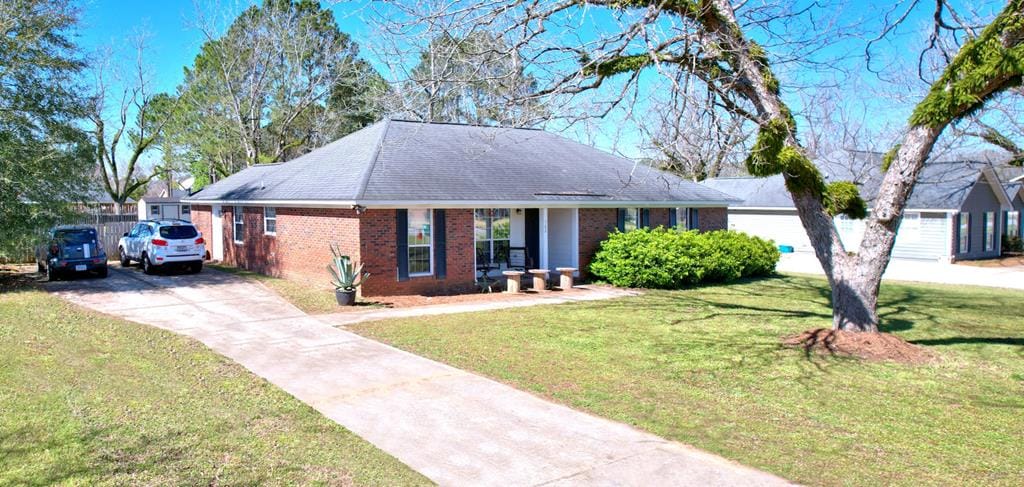 122 Saint Clair Drive, Leesburg, GA, 31763