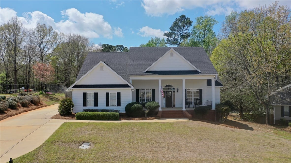 2200 Calcutta Dr, Opelika, AL 36801